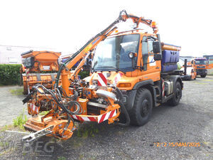 Zugmaschine Unimog U400 NKS-Z-UGN-43K
