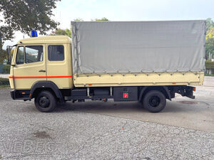 Lkw Mercedes 811 D Pritsche