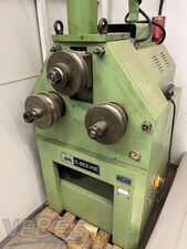 Universalbiegemaschine C-602-HE