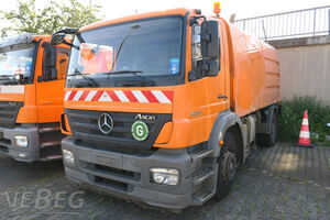 Kehrmaschine Mercedes 1823 Atego