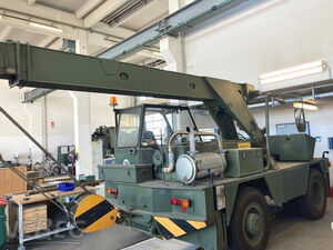 Mobilkran Liebherr LI 1012