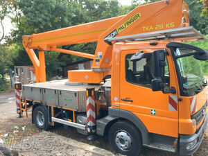 Hubarbeitsbühne Mercedes 1018 Atego