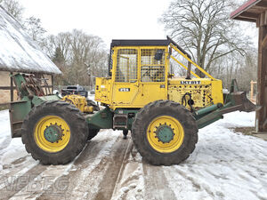 Holzr&uuml;cke-Fahrzeug LKT-81T