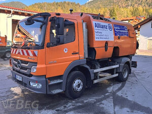 Kehrmaschine Mercedes 1018 Atego