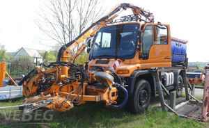 Zugmaschine Unimog U500 NKS-L-UGN 453