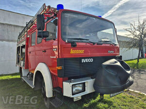 Samochód strażacki Iveco-Magirus 90-16 AW LF 16 TS 4x4
