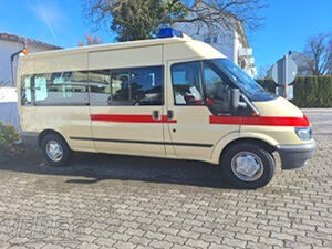 Hochraum-Kombi Ford Transit 2,4 TDE