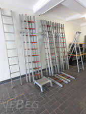 Steckleiterteile u. a.: