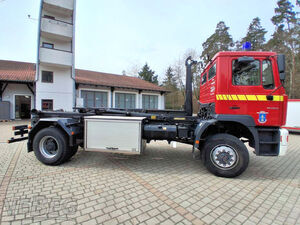Abrollkipper MAN 18.284 Typ M41