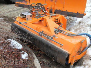 Vorbaukehrmaschine D&uuml;cker HDK 1800